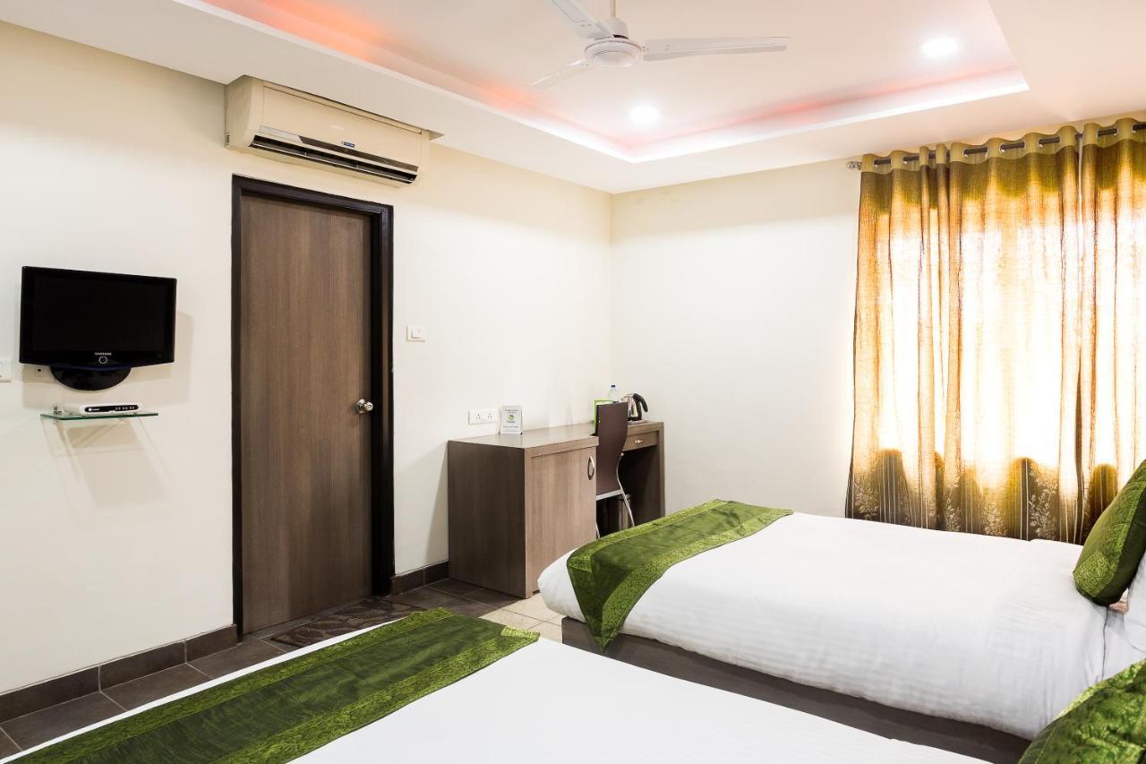 Treebo Fort Club Hyderabad Luaran gambar
